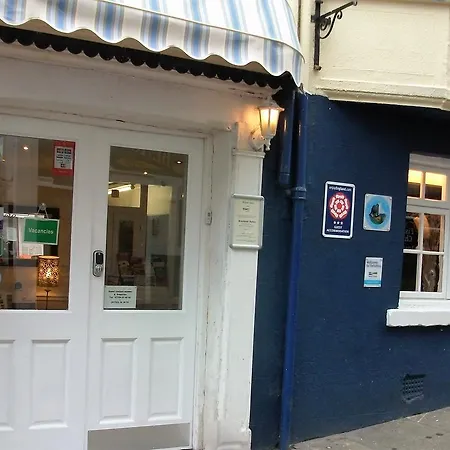 Bed & Breakfast Blands Cliff